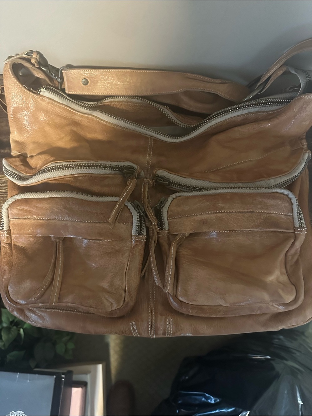 Tan Leather Multi-Zip Shoulder Bag - Picture 4 of 6